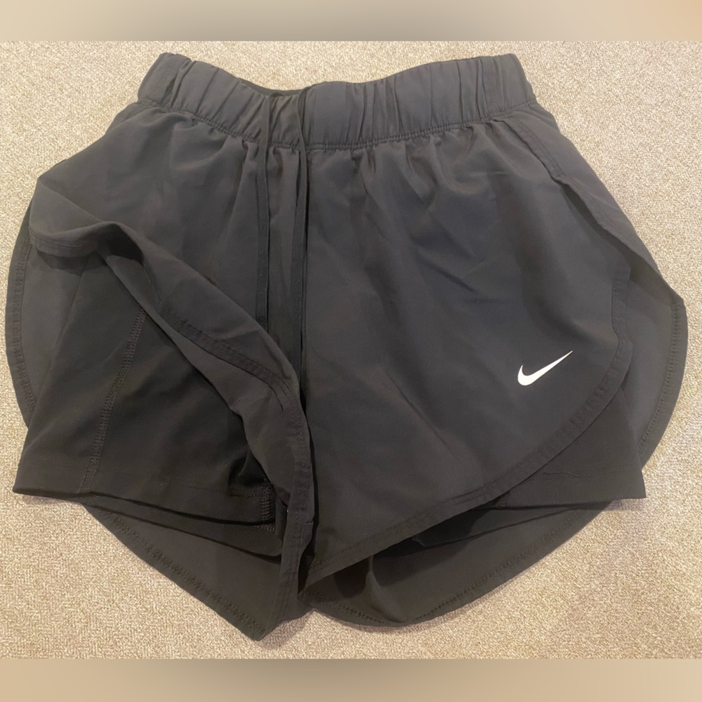 Women’s XS Nike Athletic Shorts